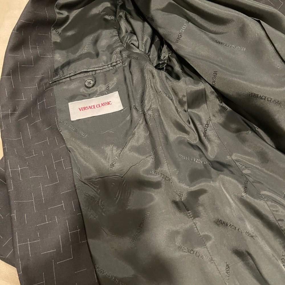 VERSACE Shirt Jacket - Picture 7 of 8